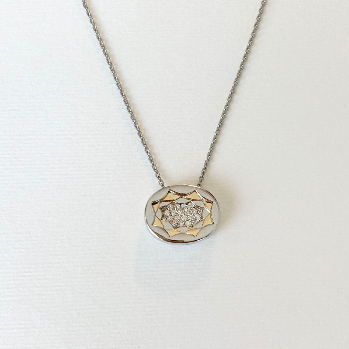 Secret Garden: Platinum & Gold