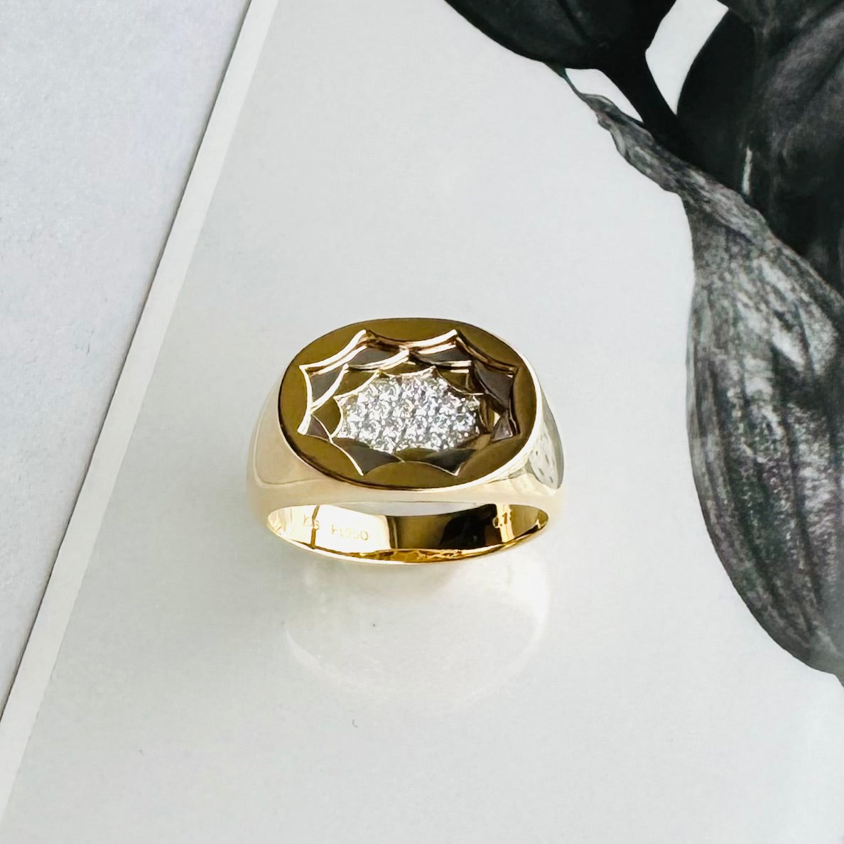 Secret Garden: Gold &Platinum Ring