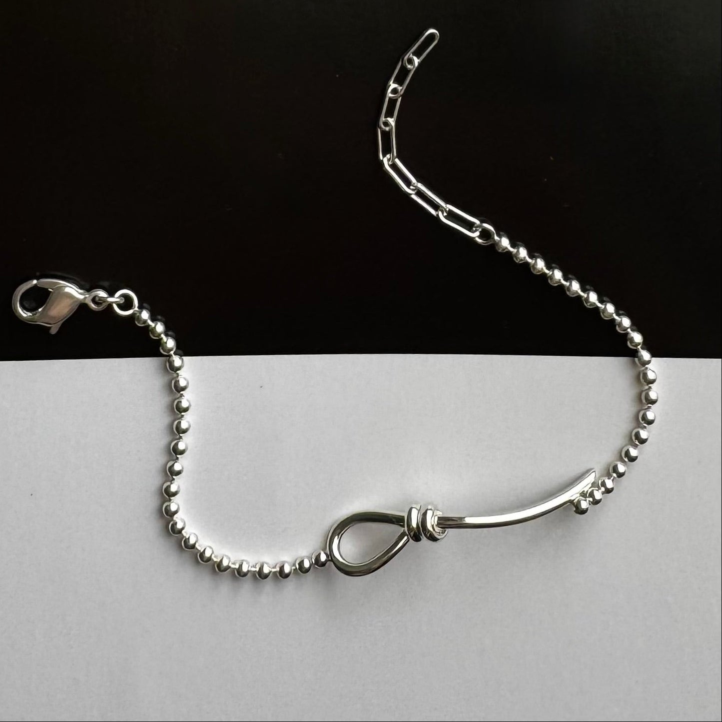 Threads : Fish hook Bracelet ④