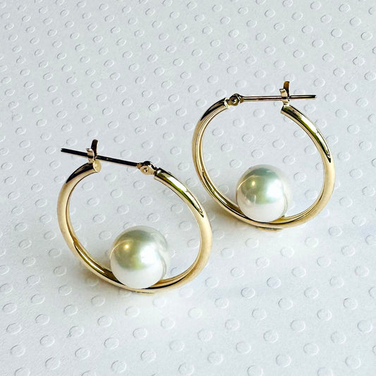 AMEMBO :Pearl Hoop earrings