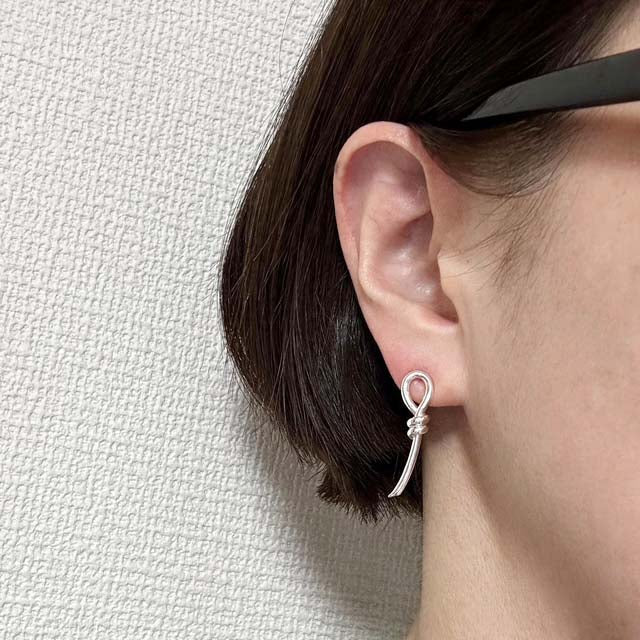 Threads : Fishhook Earrings④