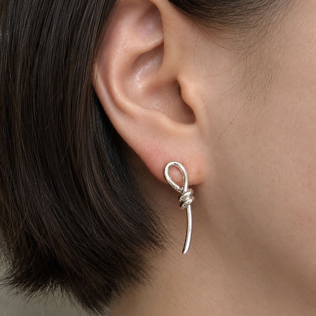 Threads : Fishhook Earrings④