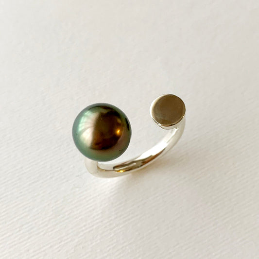 AMENBO RING : Black pearl
